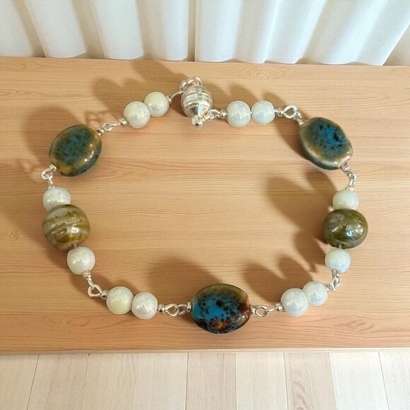 REIMAGINED Clay and Glass Bead Bracelet Magnetic Clasp 8 Inch - Picture 1 of 7